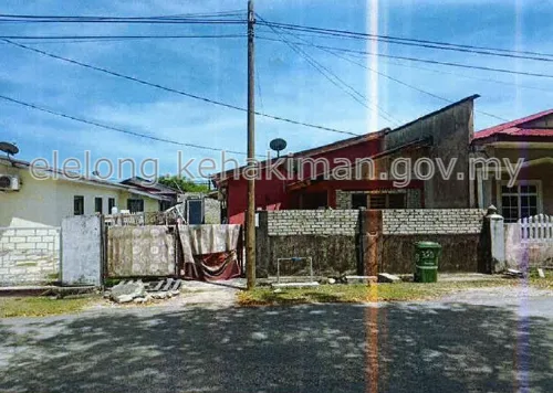 No. 373, Taman Sepekan Jaya, 26600, Pekan, Pahang - Auction Semi-Detached