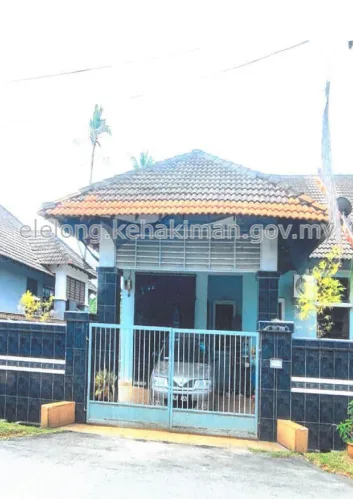 NO. 2C, JALAN CENDERAWASIH 3, TAMAN CENDERAWASIH, 75250, BUKIT RAMBAI, Melaka - Auction Semi-Detached