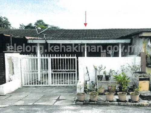 Unit No. 11A, Jalan Peria Tiga 24/14C, Seksyen 24, 40300, Shah Alam, Selangor - Auction Terrace